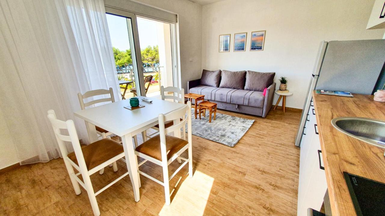 Olav Holiday Apartments Bar Εξωτερικό φωτογραφία